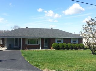 93 Dorothy St, Flemingsburg, KY 41041