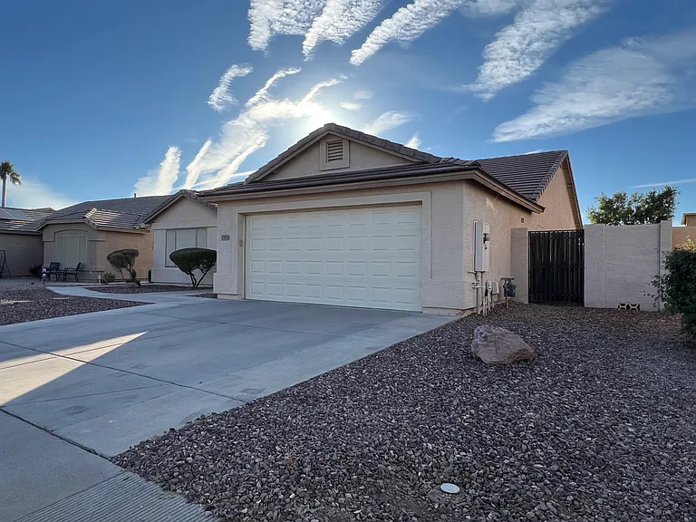 13709 W Cottonwood St — Photo 3