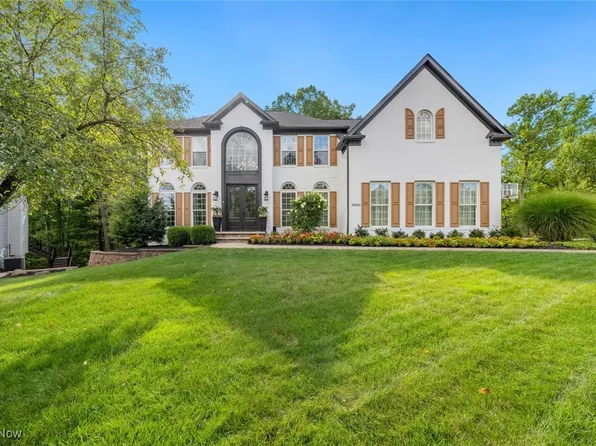 4842 Lincolnshire Ct, Broadview Heights, OH 44147