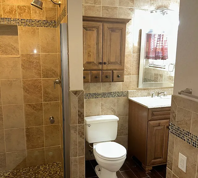 3110 Eastland Ave — Photo 6