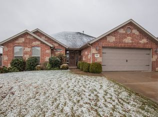 1804 Sequoia St, Bentonville, AR 72713