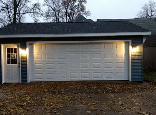 1130 N Broad St, Galesburg, IL 61401