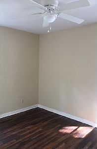 5th image of 4215 Boyce Ave