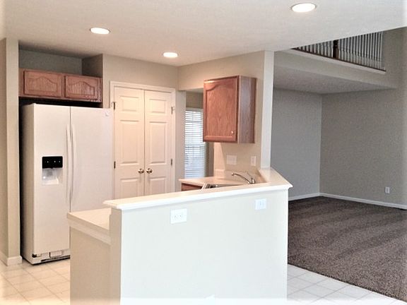 4th image of 2201 Cybelle Ct