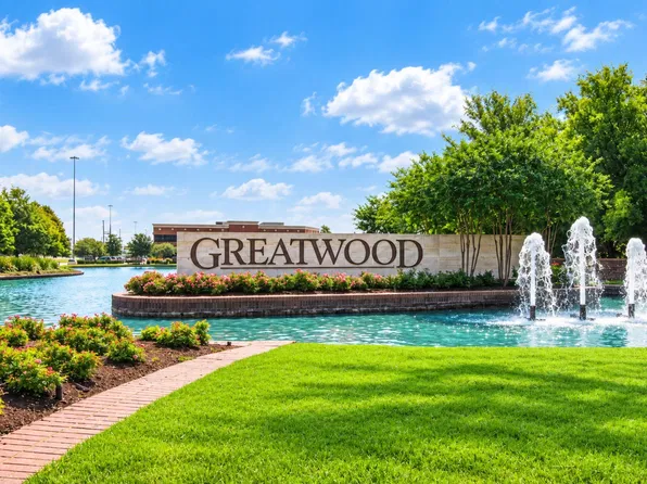 7614 Broken Oak Ln, Sugar Land, TX 77479