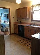 5th image of 152 Hawthorne St