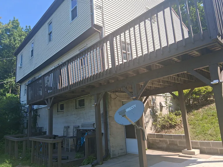 32 Parkway Ave — Photo 6
