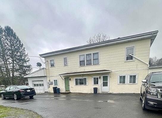 1st image of 406 Daniel St