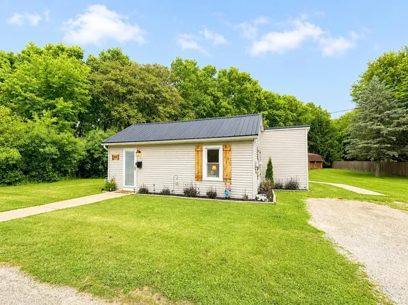 160 Clay St, Urbana, OH 43078