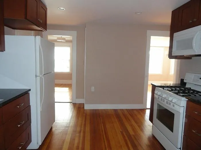 538 Main St #2 — Photo 20