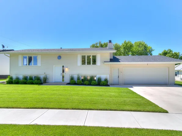 3141 12th Ave N, Fort Dodge, IA 50501