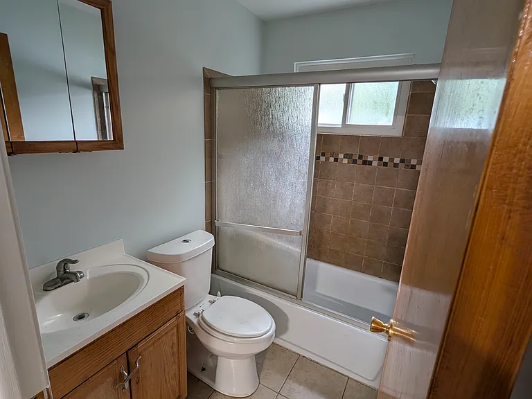 6824 Fellrath St — Photo 8