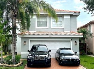 2484 SW 177th Ter, Hollywood, FL 33029