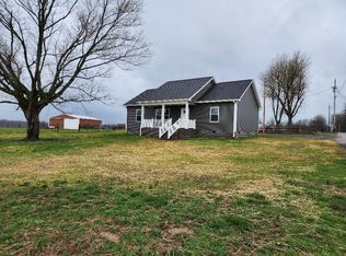 1560 Red Boiling Springs Rd, Lafayette, TN 37083