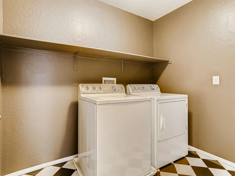 852 Royal Amethyst Way — Photo 24