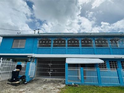 1 Duque, Naguabo, PR, 00718