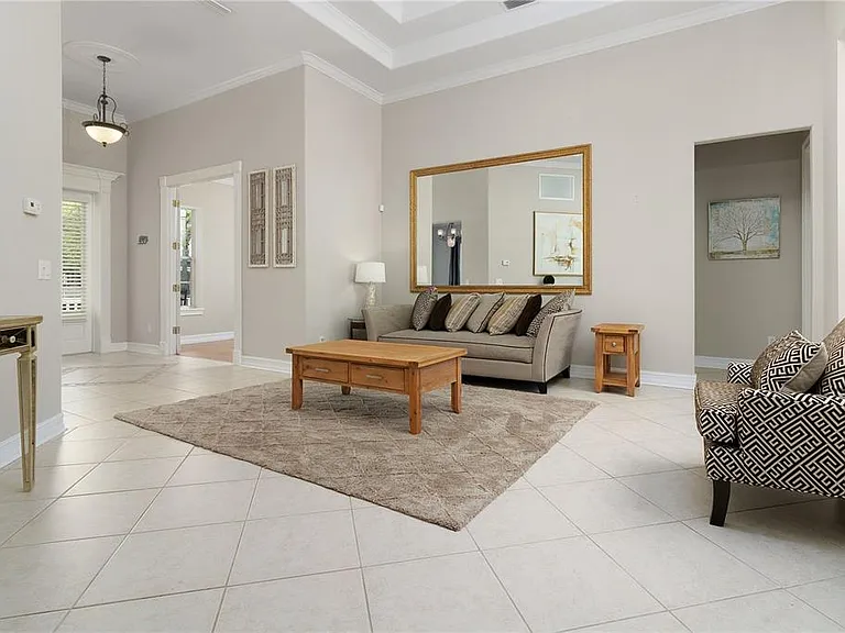 216 Eastpark Dr — Photo 20