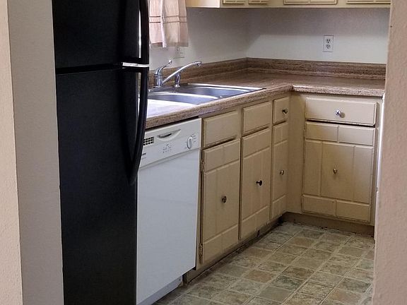 5th image of 53 Douglas Ln #53