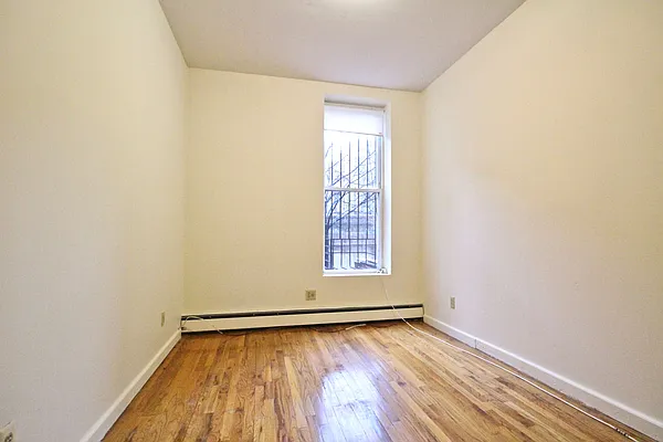 Rented by Rental Solutions Inc | media 18