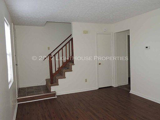 1st image of 146 Kitty Hawk Sq