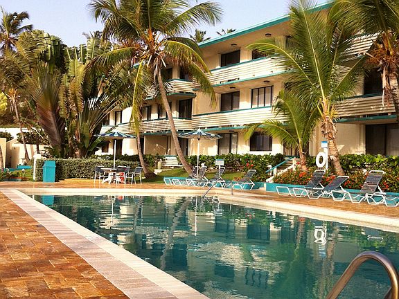 Newly refurbished pool 