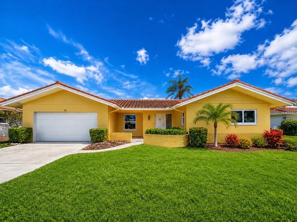 115 15th St, Belleair Beach, FL 33786
