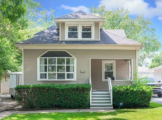 230 N Addison Rd, Villa Park, IL 60181