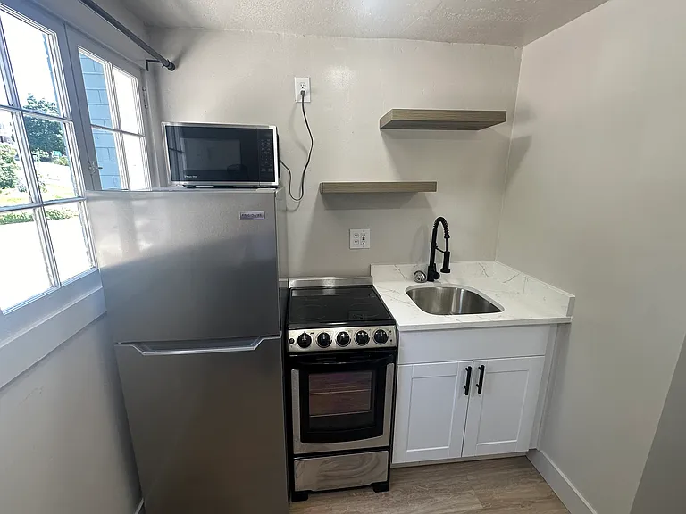 309 N Quince St — Photo 6