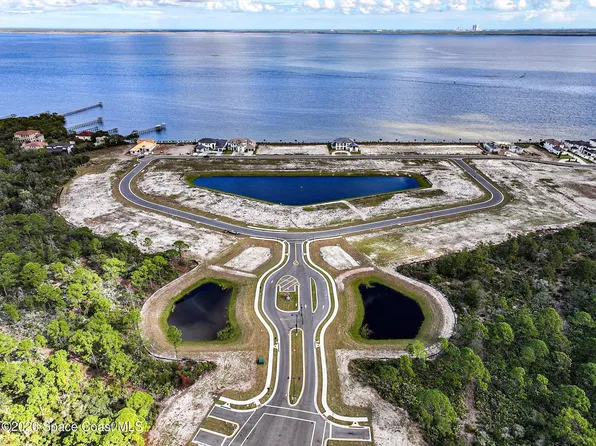 5581 Constellation Dr N, Titusville, FL 32780