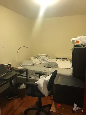 Rented by Batra Group Inc | media 27