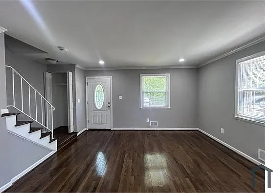 3 bed, $2,500 — Photo 4