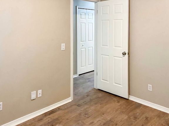 2nd image of 3826 Woods Walk Blvd