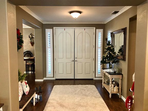 3rd image of 2339 Parkwoods Way