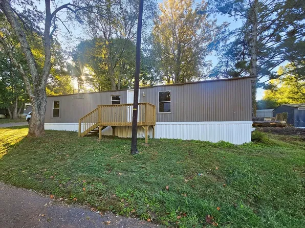 412 McElhaney Rd, Travelers Rest, SC