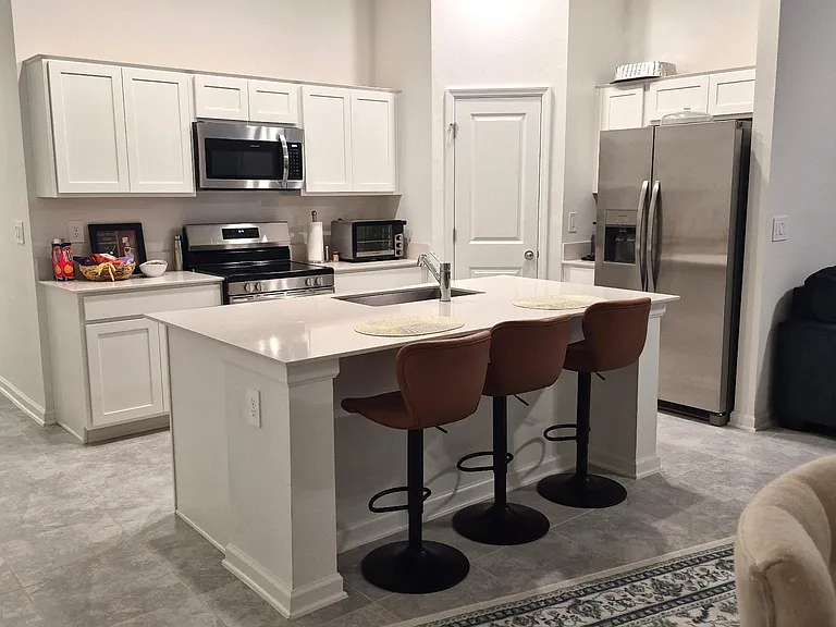 1708 Teagan Ln — Photo 13