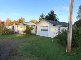 22 Mortland Rd, Searsport, ME 04974