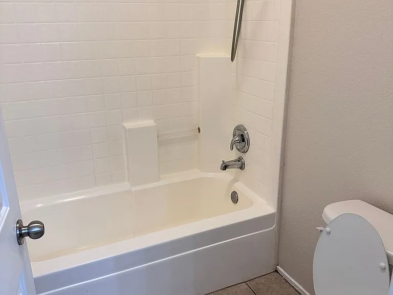 2820 Dowitcher Ave — Photo 16