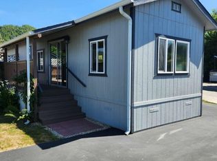 213 Fred Haight Dr #5, Smith River, CA