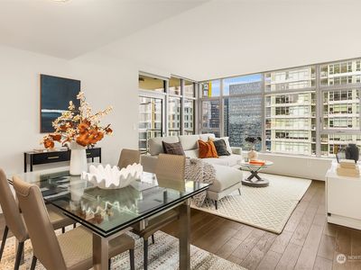 583 Battery Street #3501N, Seattle, WA, 98121