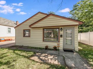 1504 N May St, Joliet, IL 60435