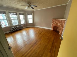 51 Lithgow St APT 2, Dorchester Center, MA 02124