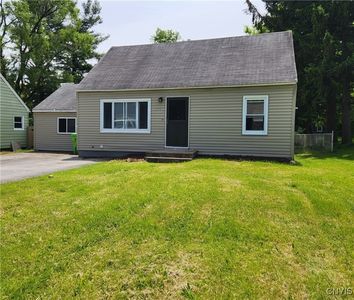 116 Kendall Dr E, East Syracuse, NY, 13057