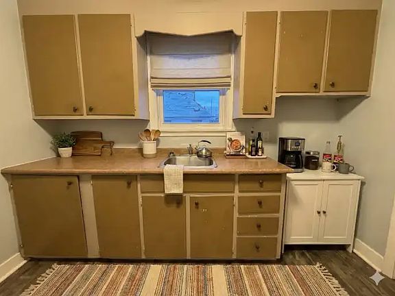 4th image of 455 Cordach Cres #3