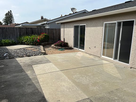 4th image of 513 Joyce Dr