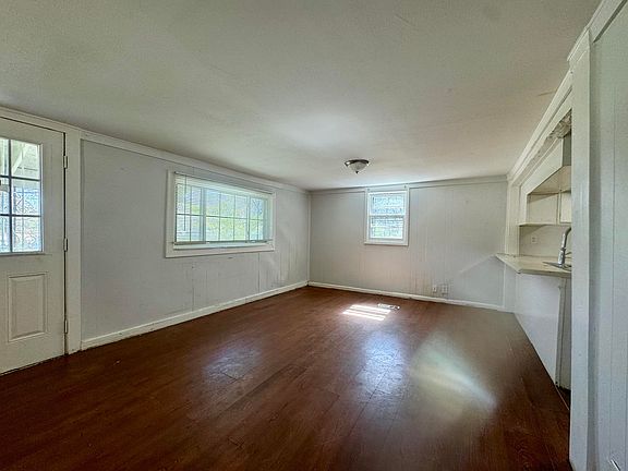 5th image of 2113 Eledge Rd