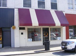 117 S Pine St, Pineville, KY 40977