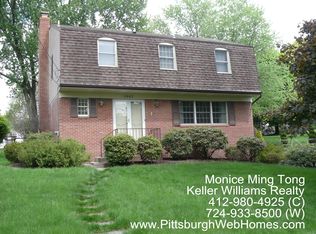 8862 Willoughby Rd, Pittsburgh, PA 15237