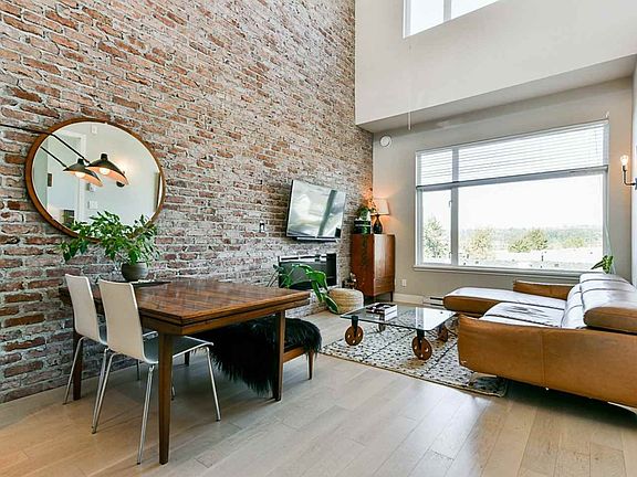 3rd image of 262 Salter St #403