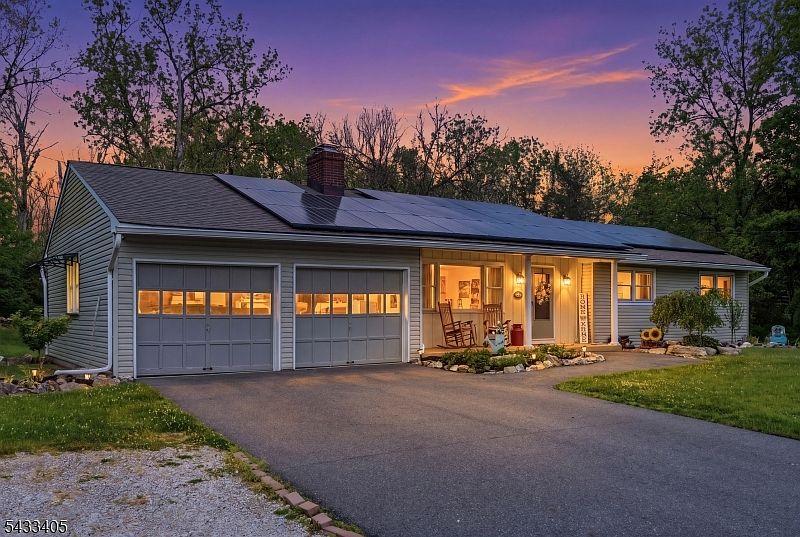 1st image of 77 Decker Pond Rd