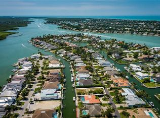 2165 Tarpon Rd, Naples, FL 34102